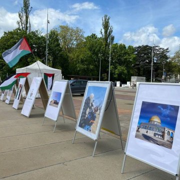 معرض صور و وقفة تضامنیة مع الشعب الفلسطینی فی یوم القدس الشریف