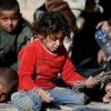  أول-خریج-جامعی-من-مخیم-الزعتری-الفرحة-ناقصة--وأساعد-مجتمعی-بتعلیم-الأطفال - مفوضیة حقوق الإنسان تشیر إلى مزاعم تعرض الفارین  فی سوریا إلى أعمال انتقامیة