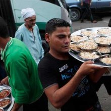   - ﻿لجوء السوریین إلى مصر: ازدهار مطاعم «الفراریج» لا یوقف حلم الهجرة لأوروبا