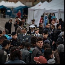  مکافحة-کراهیة-الأجانب - تضاعف عدد الأطفال غیر المصحوبین أو المنفصلین عن ذویهم الذین وصلوا إلى إیطالیا عبر البحر فی عام 2016