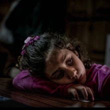 ربع أطفال الشرق الأوسط وشمال أفریقیا فقراء - UNICEF_Greece_2017UN057954