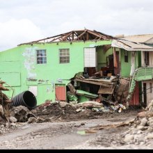 الأمین العام: تغیر المناخ وراء تضاعف الأعاصیر وشدتها والعلم أثبت ذلک - Dominica_hurricane_UN012651