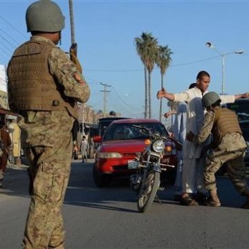 Four killed as bomber blows herself up at Afghan checkpoint