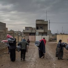  S-AZ-OCHA - Hundreds from western Mosul getting medical attention amid fight to retake Iraqi city