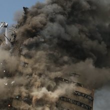 Tehran building collapse: Pray for firefighters - plasco